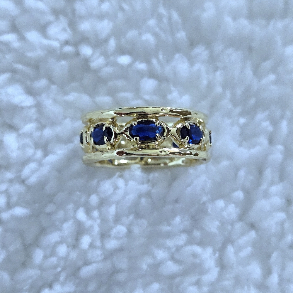 Zeyzey Gold💛 Double✌️ Band with Blue💙 Crystals💎 Ring💍 - NWT - Picture 13 of 16